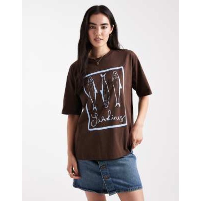 Threadbare cotton short sleeve sardines graphic t-shirt in chocolate brown