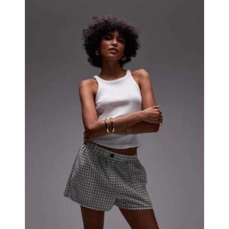 Topshop pull on crinkle textured boxer short in mono check