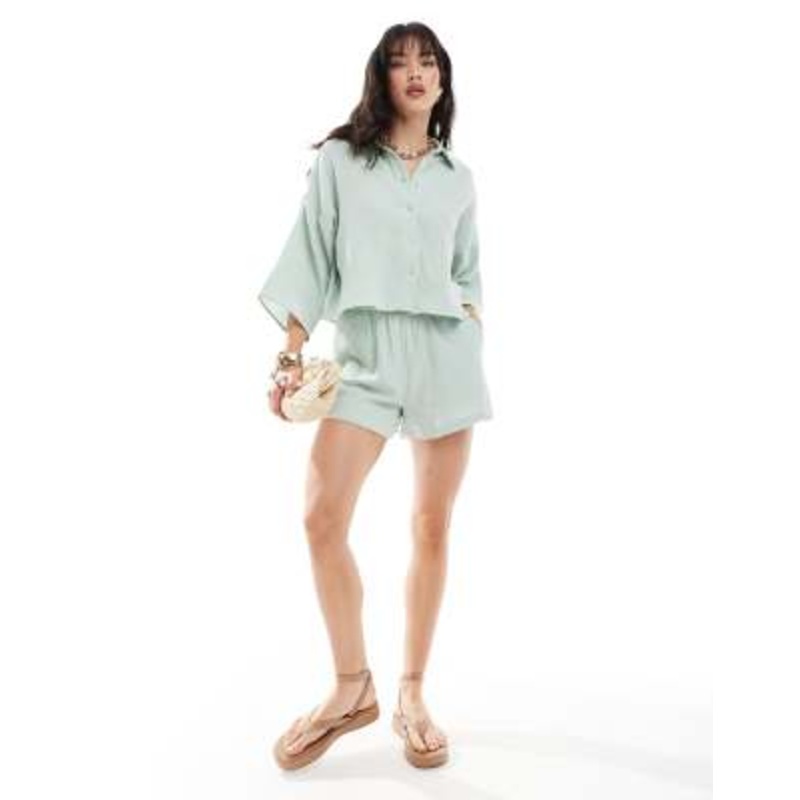 Vero Moda textured shorts in pale green – part of a set