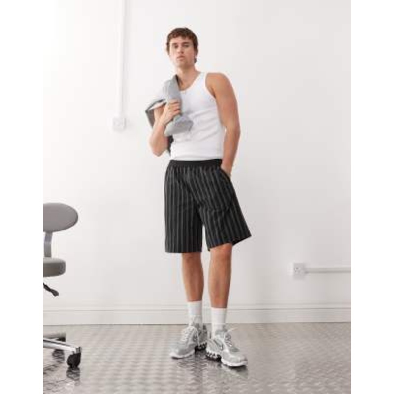 Weekday loose fit shorts in black stripes