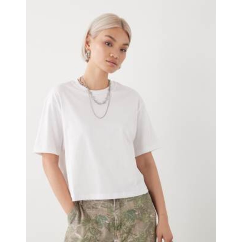 COLLUSION boxy short sleeve t-shirt in white