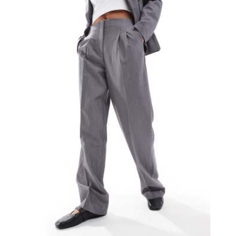 Vero Moda tailored straight leg pants in medium gray – part of a set