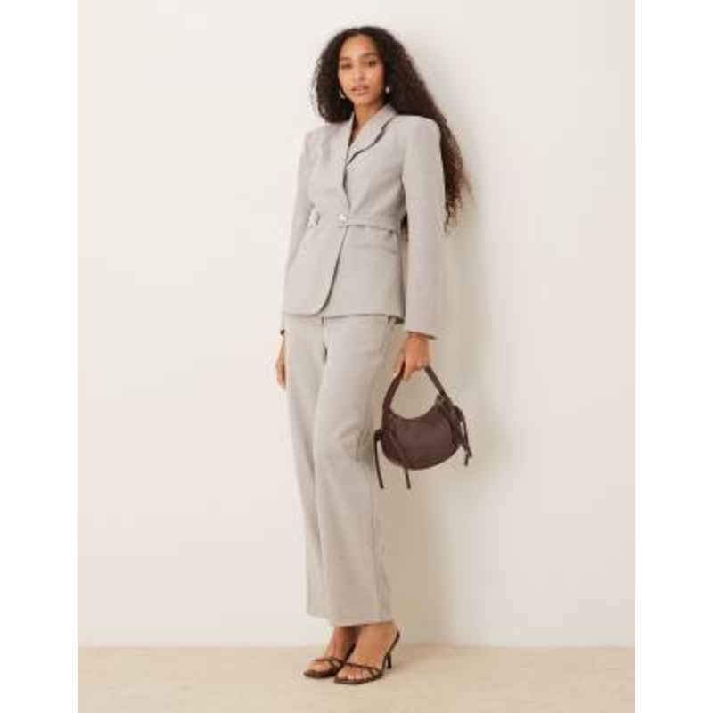 Vila premium tailored belted waist blazer and pants suit set in gray heather