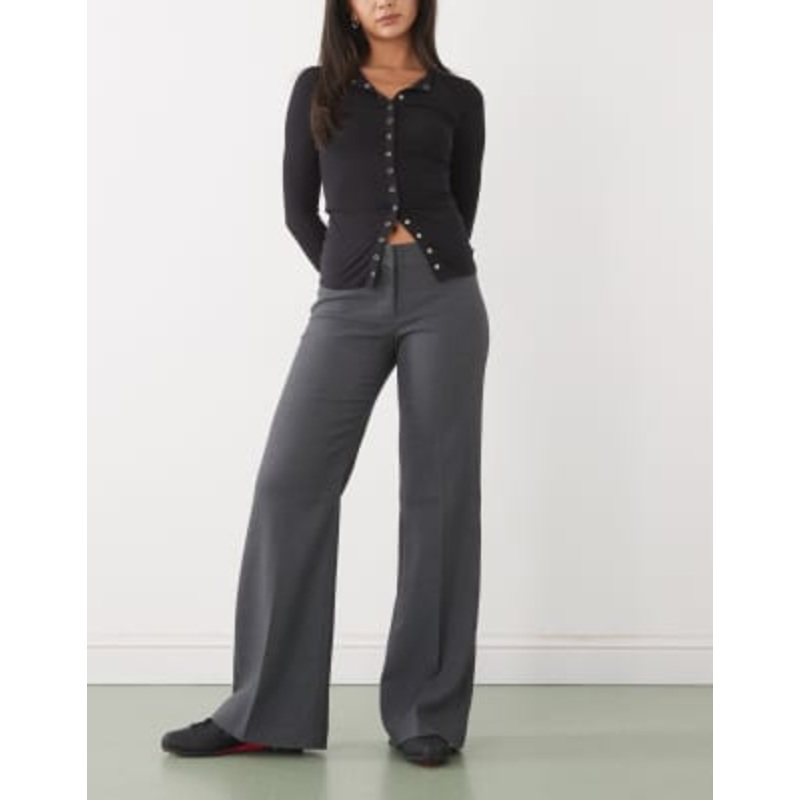 Weekday wide leg flared tailored pants with front pleats in heather gray