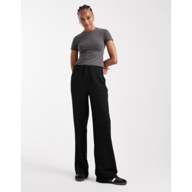 Vero Moda Tall textured jersey pull on pants in black