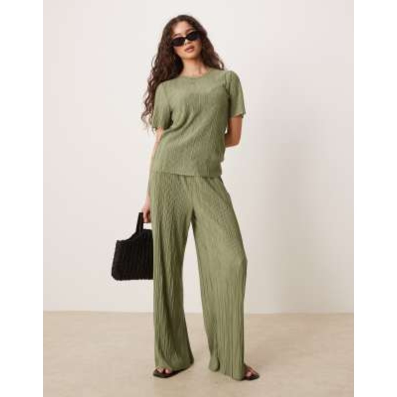 Vila wide leg plisse pants in oil green – part of a set