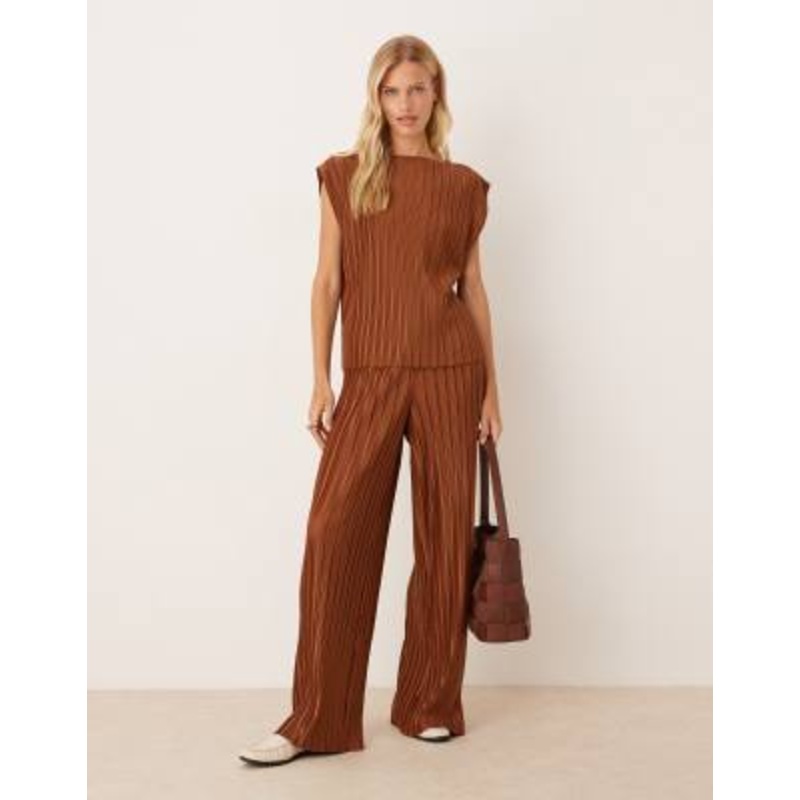 VILA wide leg plisse pants in bronze – part of a set