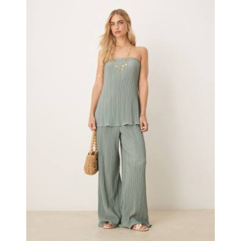 YAS plisse wide leg pants with rolled hem detail in soft green – part of a set