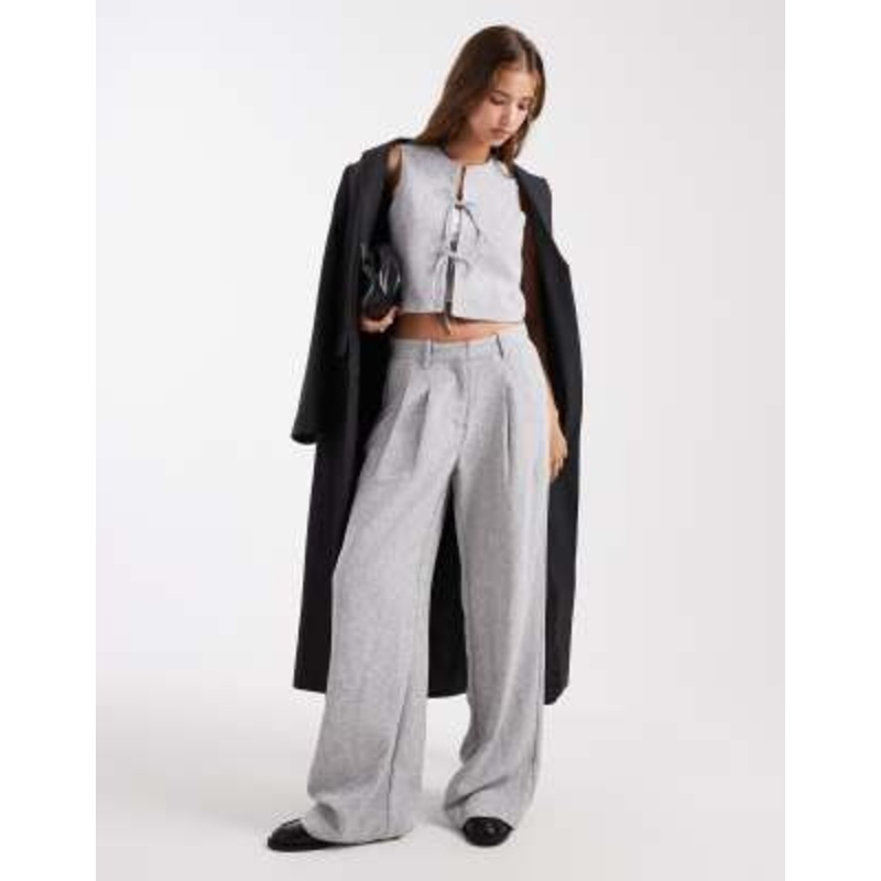 Vero Moda tailored pleated front wide leg pants in heather gray – part of a set