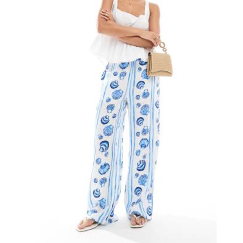 Vero Moda wide leg pants in blue seashell print