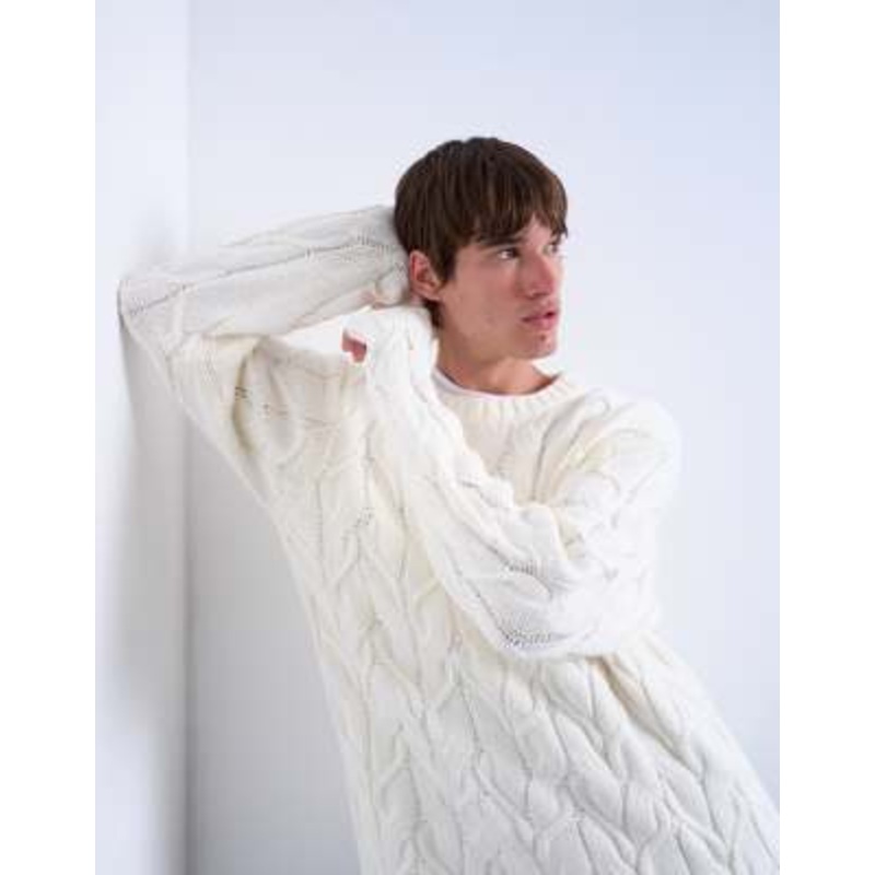 Topman relaxed fit heavyweight knit sweater with cable in cream