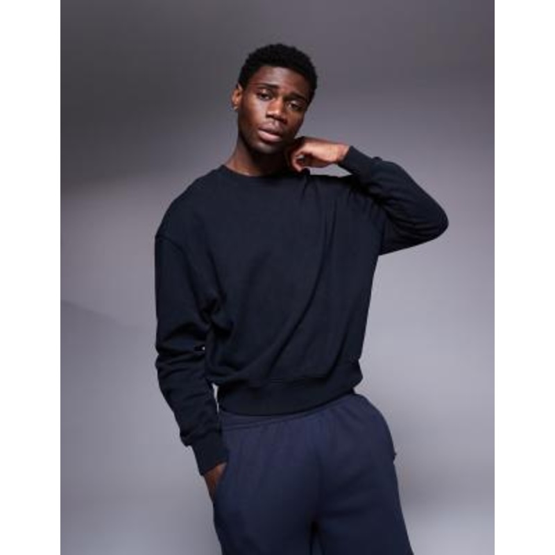 4505 boxy cropped quick dry training sweatshirt in washed black