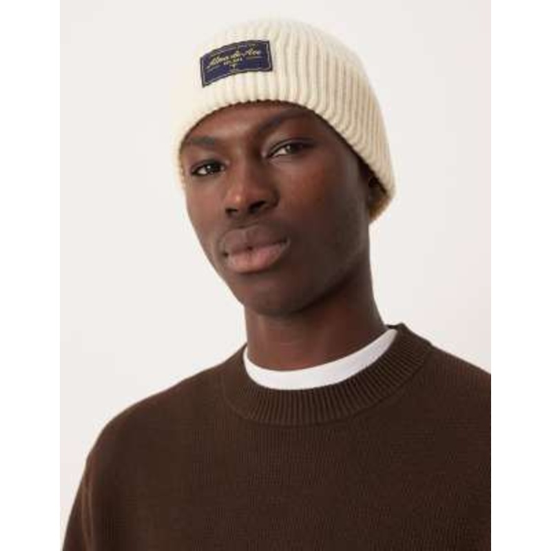 Alma De Ace knit beanie in off white
