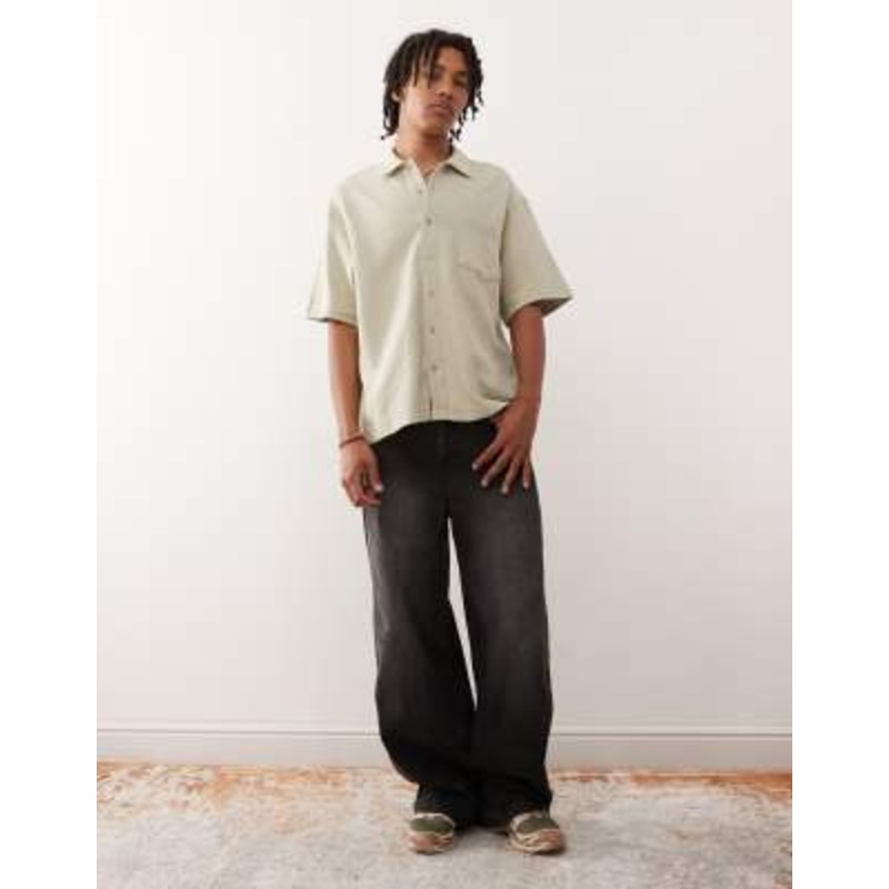 Weekday waffle shirt in khaki