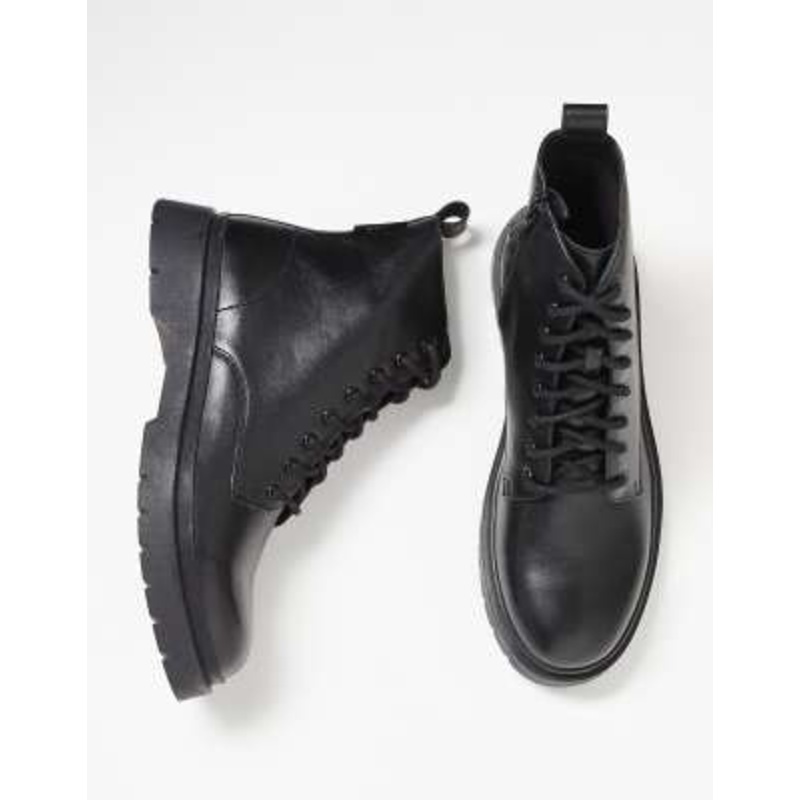 Walk London Callum lace up boots in black leather