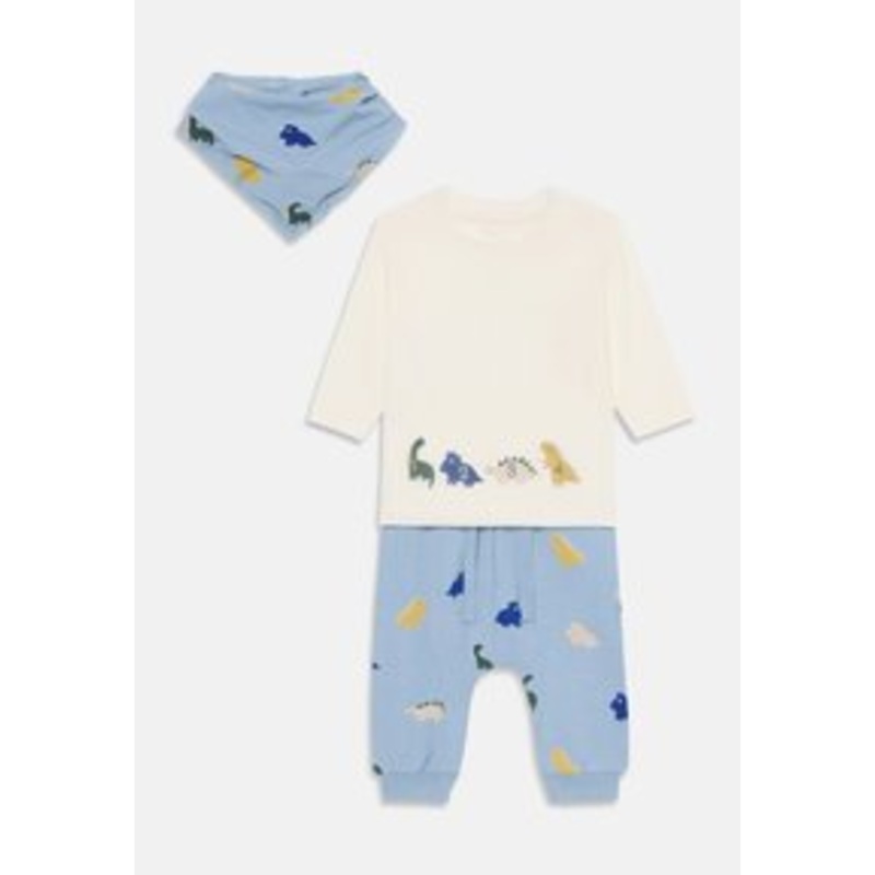 Name it NBMVACION BOX SET – Jogginghose – cloud dancer/offwhite