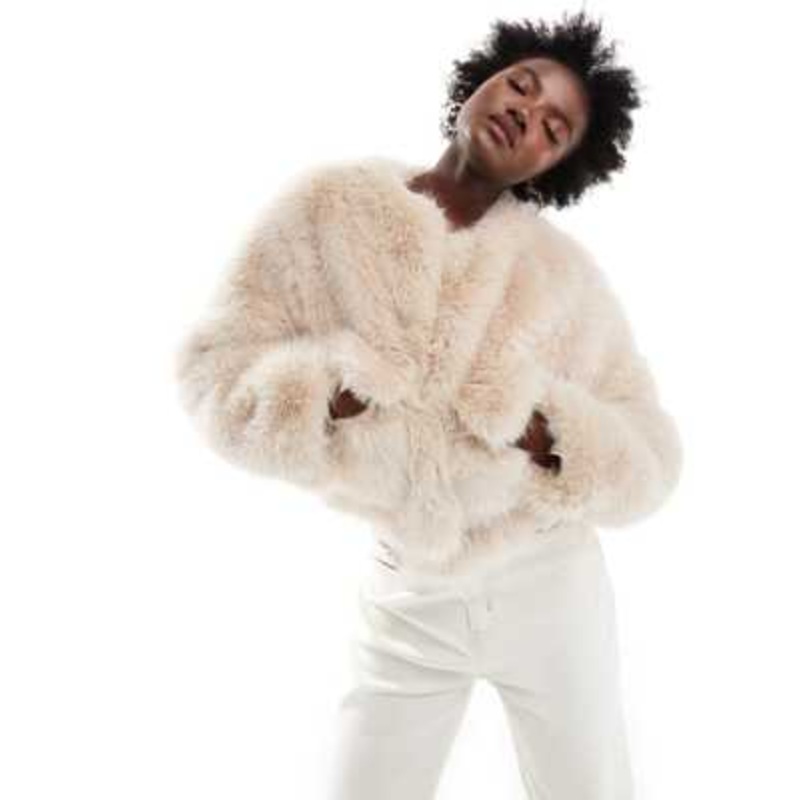 4th & Reckless cropped faux fur pocket detail jacket in beige