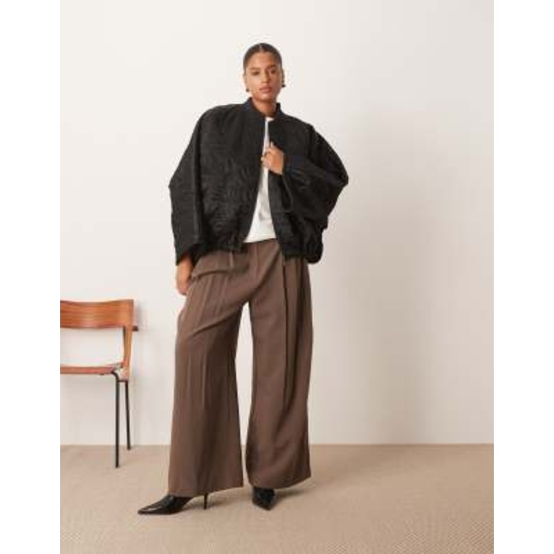 ARRANGE Curve floral quilted bomber jacket in black