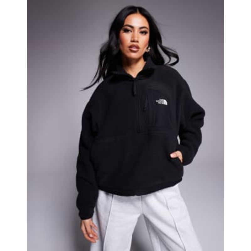 The North Face Yumiori Half Zip Jacket in black