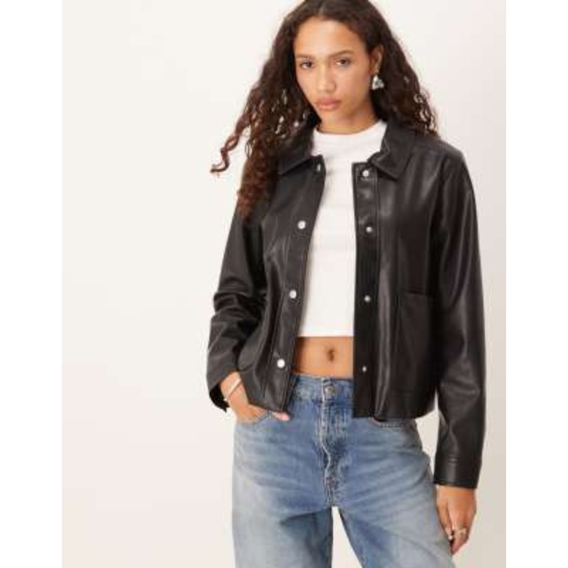 Vila leather look short jacket in black