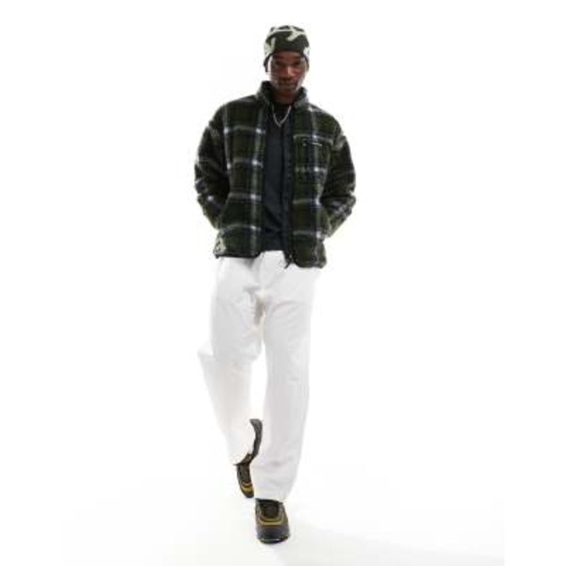 Gramicci sahdow plaid sherpa jacket in olive