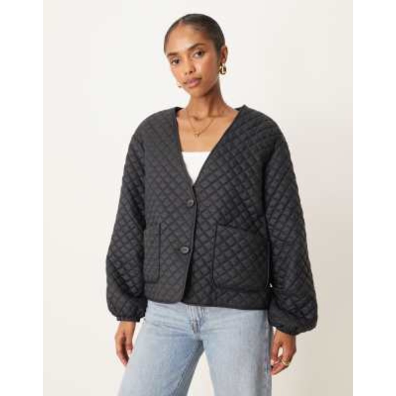 Vila quilted jacket in black