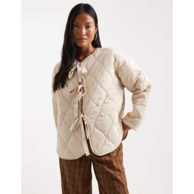 Vero Moda Petite tie front quilted jacket in oatmeal