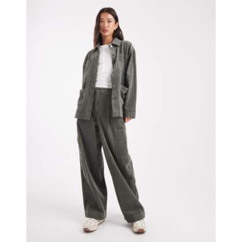 DESIGN barn cord jacket and barrel leg pants set in green