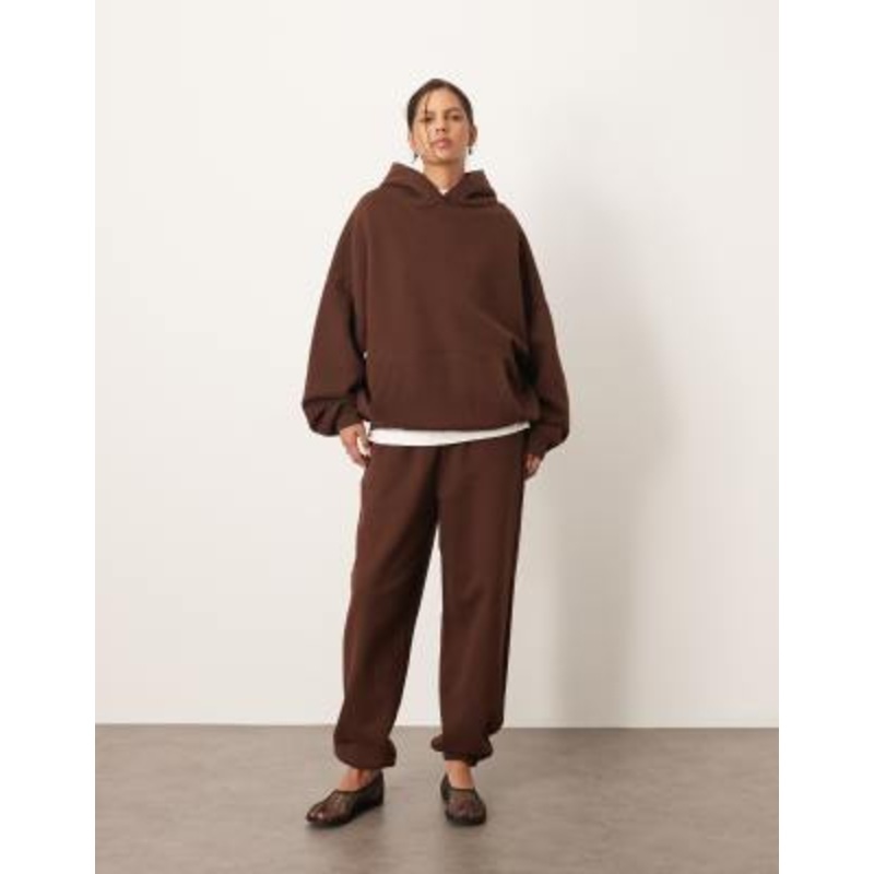 ARRANGE oversized premium heavy weight hoodie and cuffed sweatpants in coffee bean