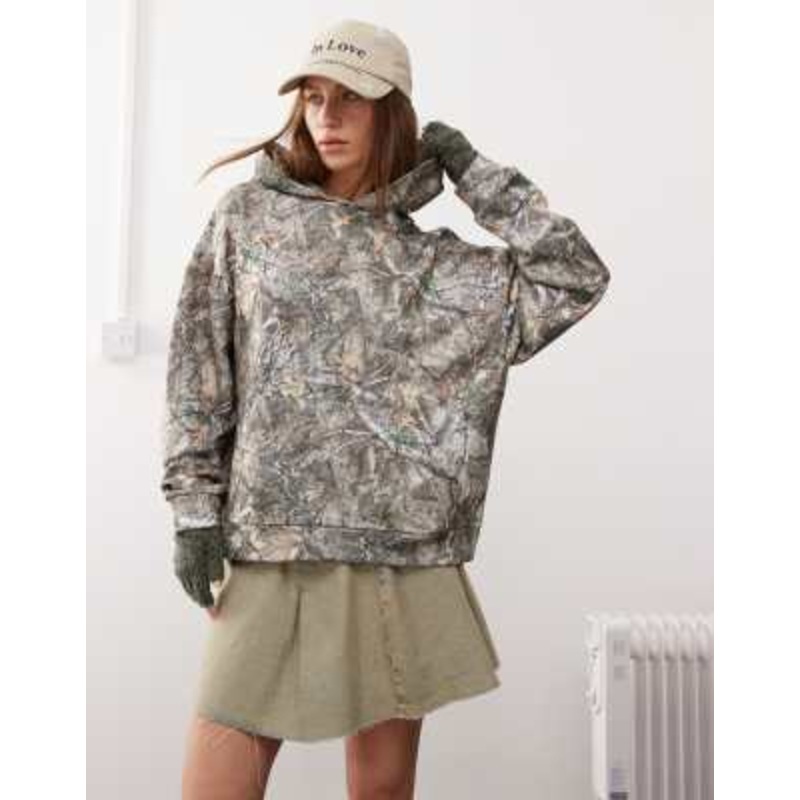 COLLUSION boxy fit hoodie in washed woodland