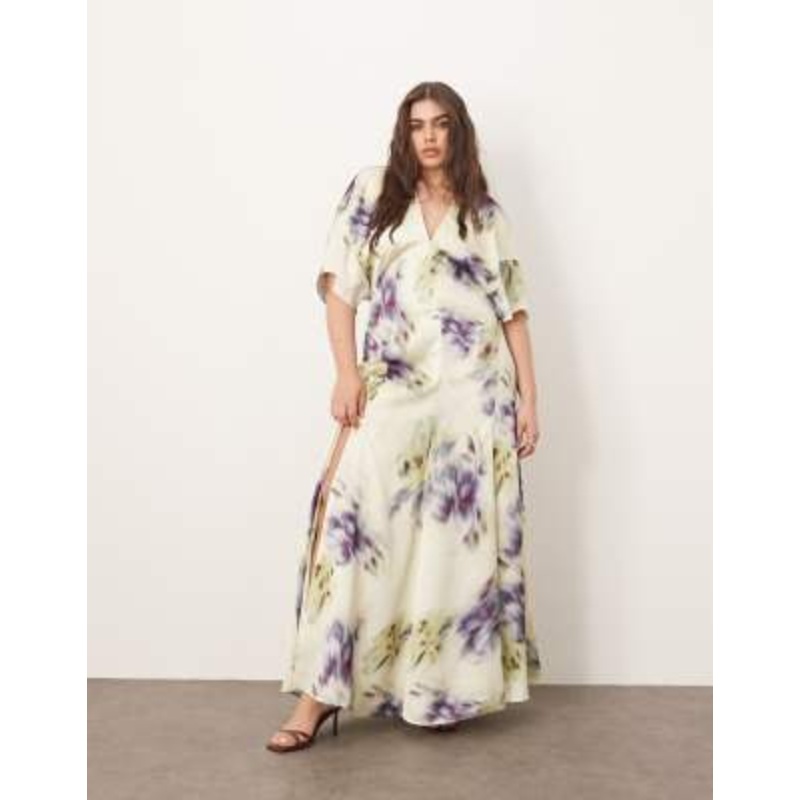 ARRANGE Curve modern 30’s maxi satin dress with shoulder pad in blurred floral