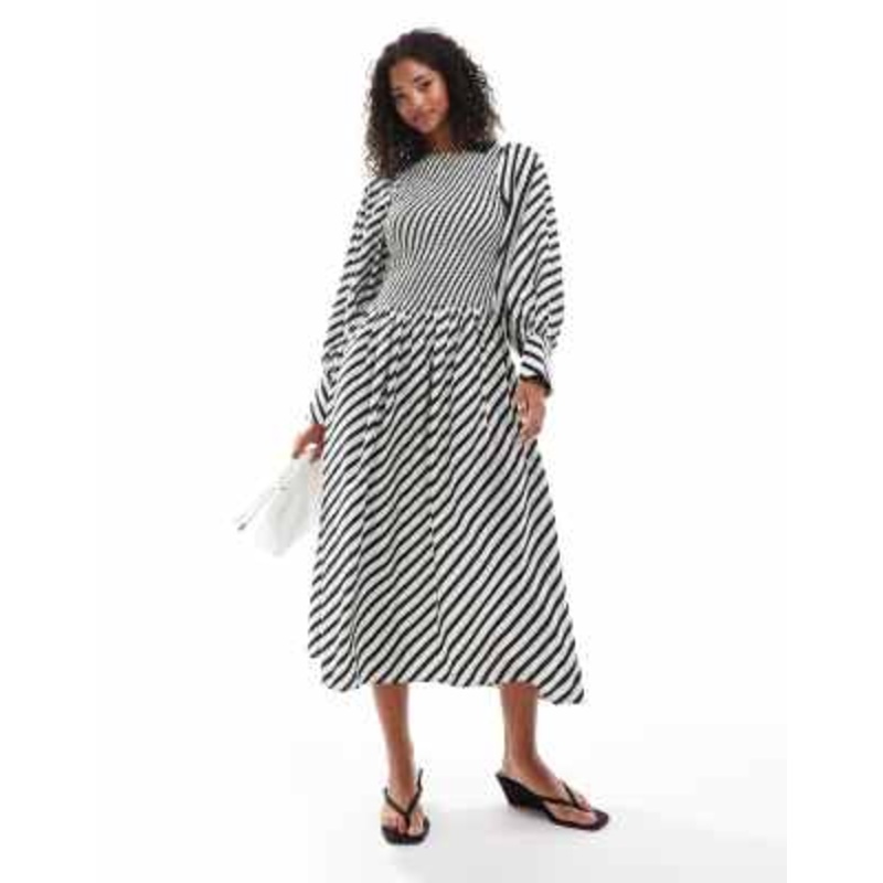 YAS long sleeve smock dress in black diala print