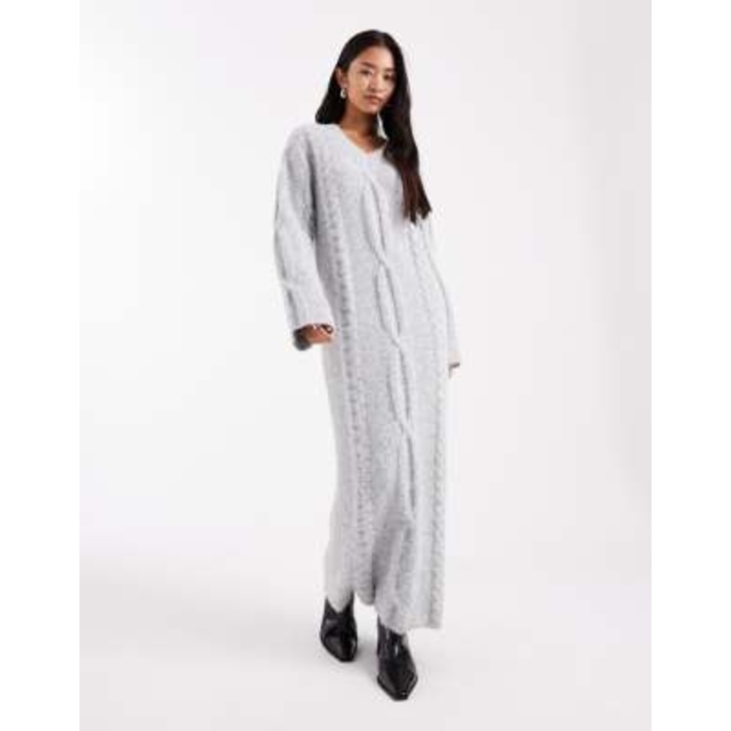 4th & Reckless wool feel cable knit v-neck maxi sweater dress in gray