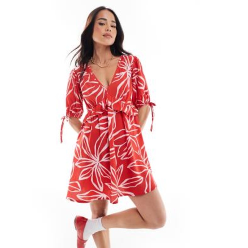 Wednesday’s Girl bold bloom mini smock dress in red