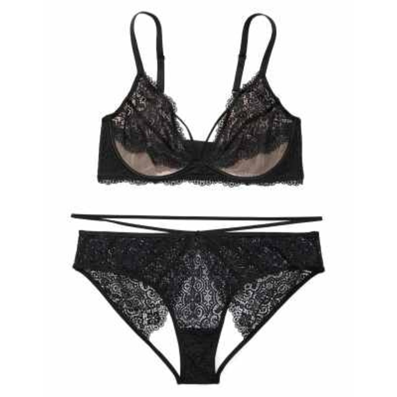 Adore Me Jenni set in black