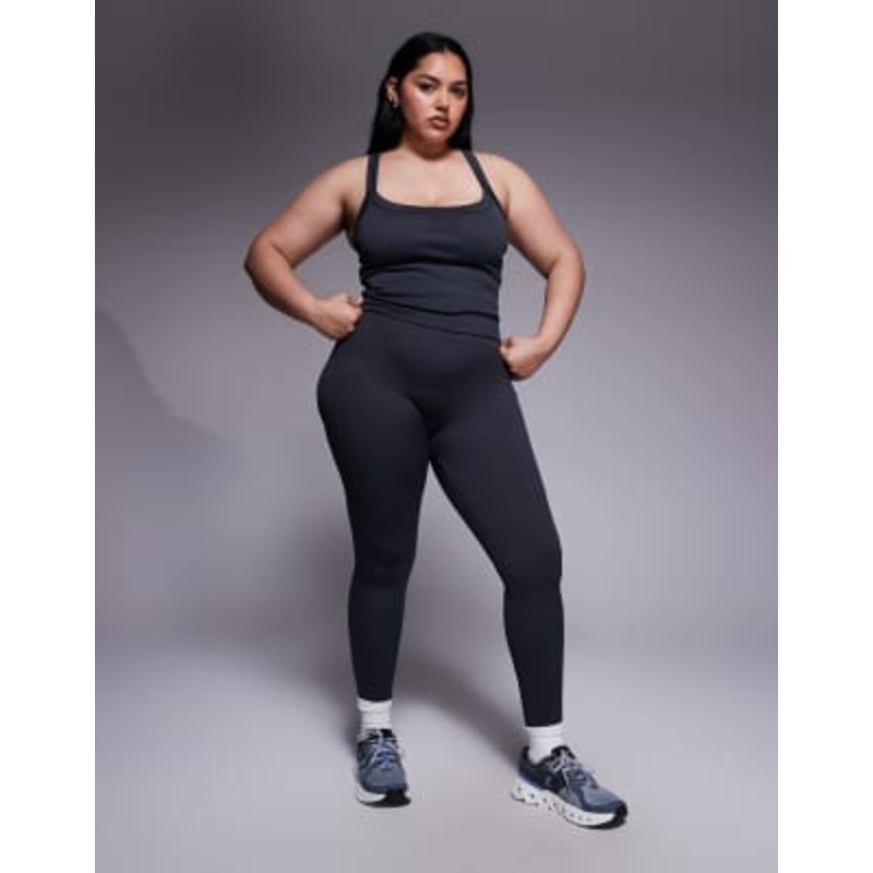 4505 Curve sculpting seamless gym set in flint gray