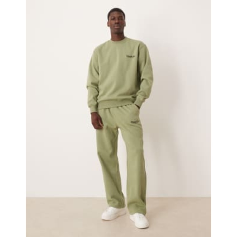 Alma De Ace Sporting Goods sweats set in light green
