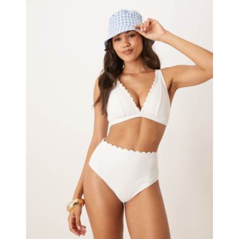Peek & Beau Fuller Bust scalloped bikini in white