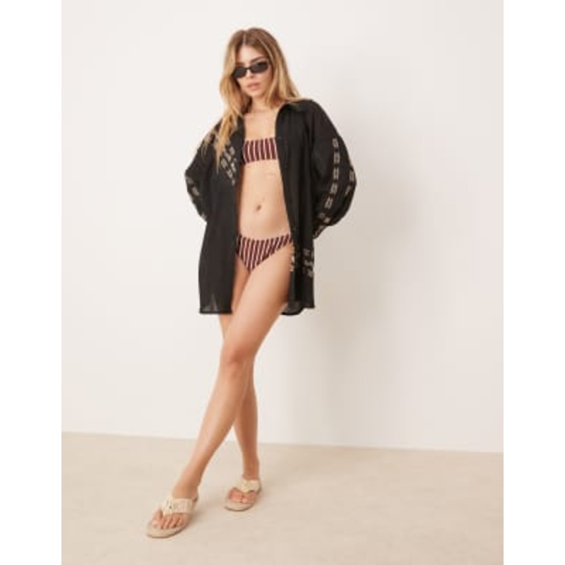 DESIGN Billie crinkle beach set in embroidered bandana print