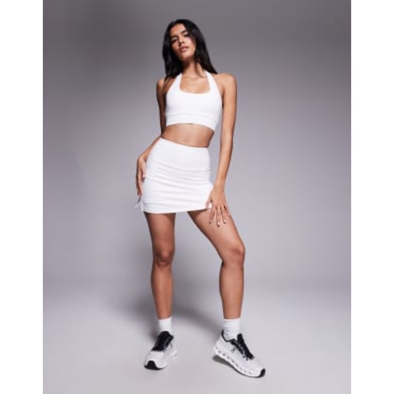 4505 active set in white