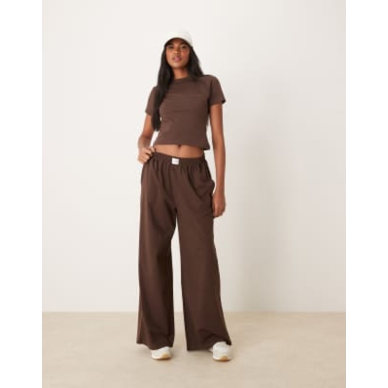 Six Stories soft baby set in espresso