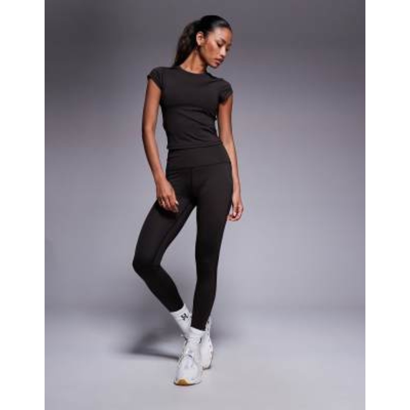 4505 performance set in dark chocolate