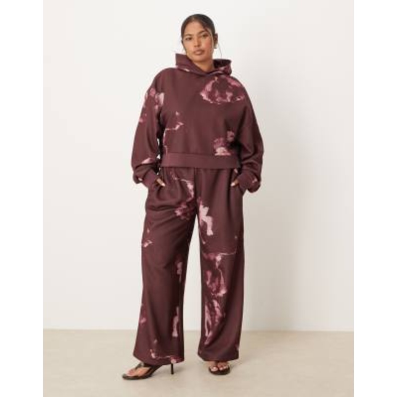 DESIGN Curve all-over floral design set in plum