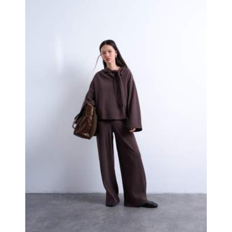 Topshop soft touch set in chocolate