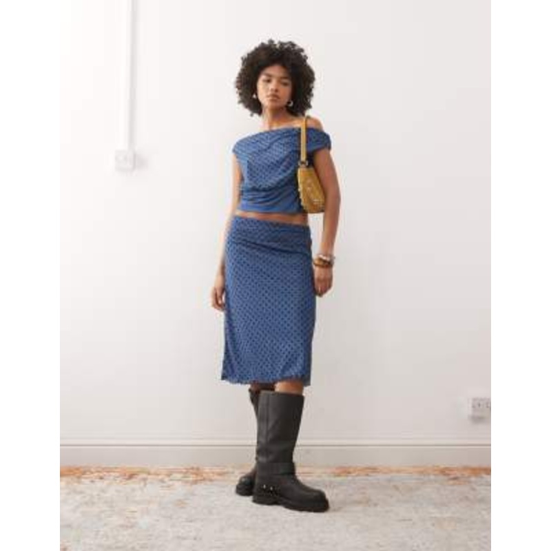 Reclaimed Vintage mesh set in blue and black polka dot print