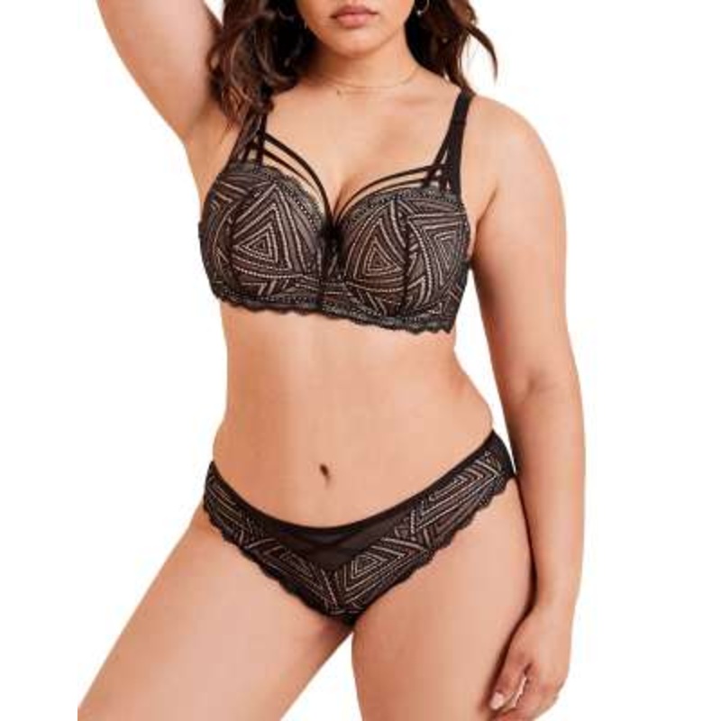 Adore Me Trezza set in black