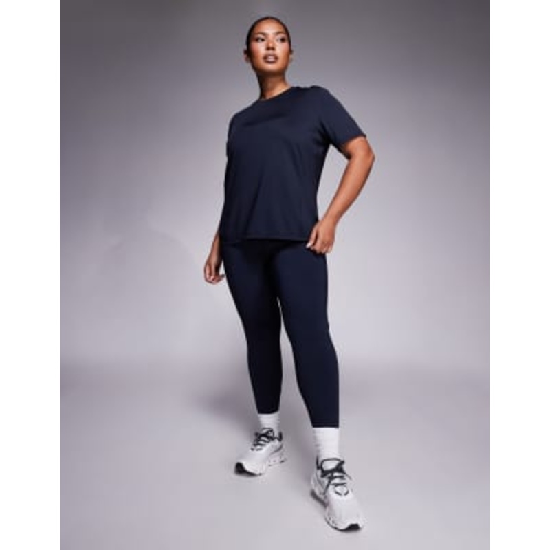 4505 Curve performance set in navy