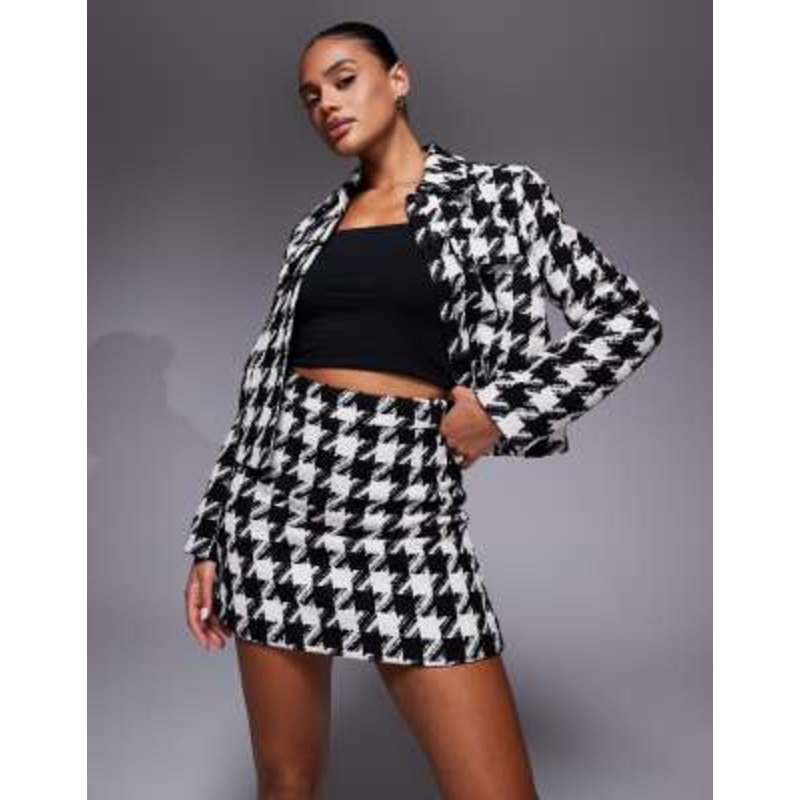 River Island houndstooth boucle set in black