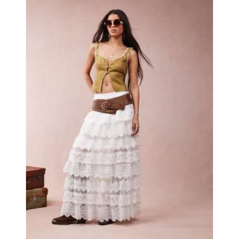 VRG GRL linen bead detail set in olive