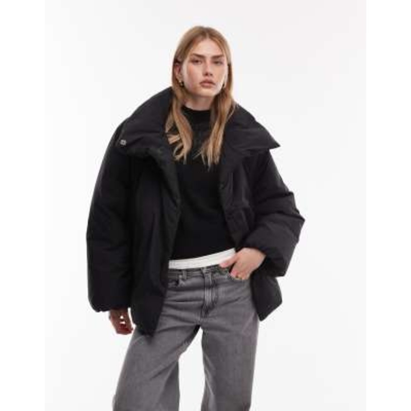 ARKET puffer coat with clean padding in black